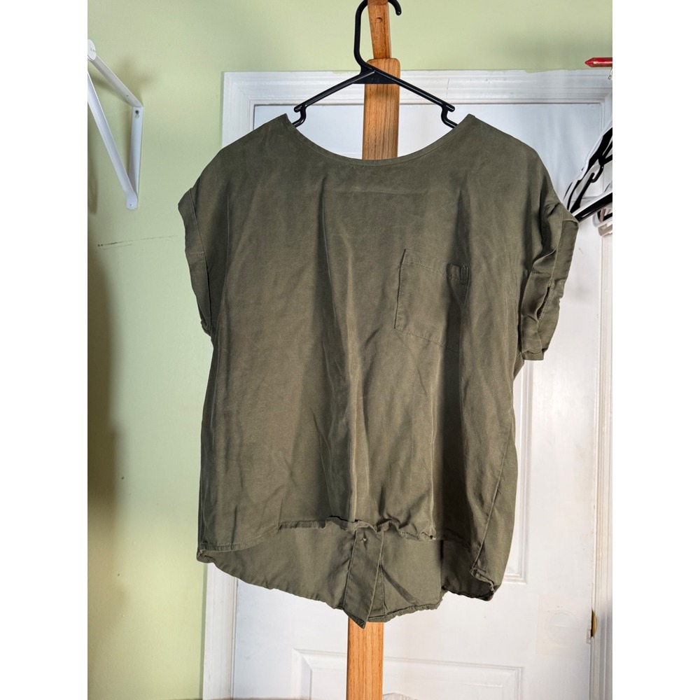 Six Fifty Womens Olive Green Button Back Short Sleeve Pocket Top Size S